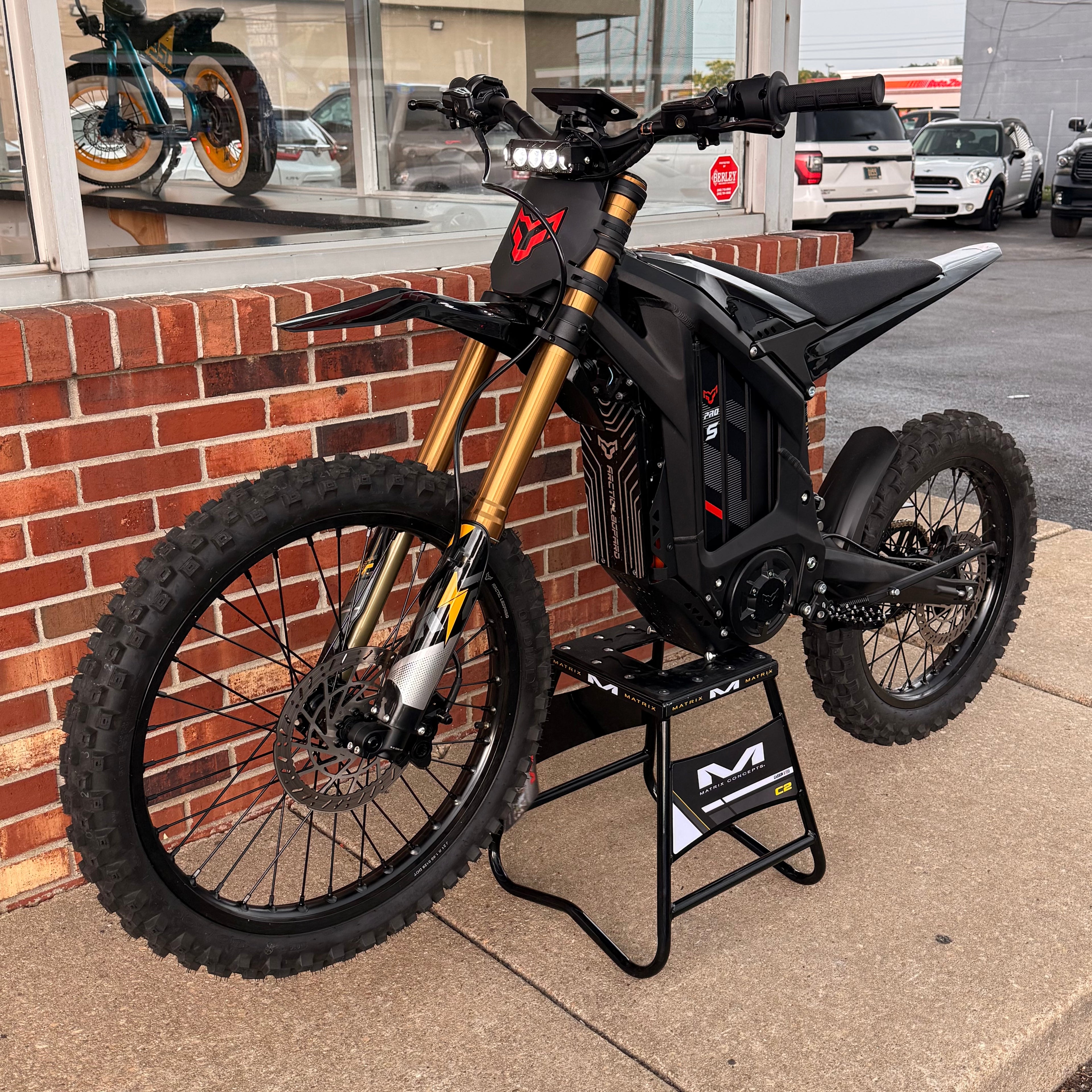 Demo - Arctic Leopard XE Pro S Enduro