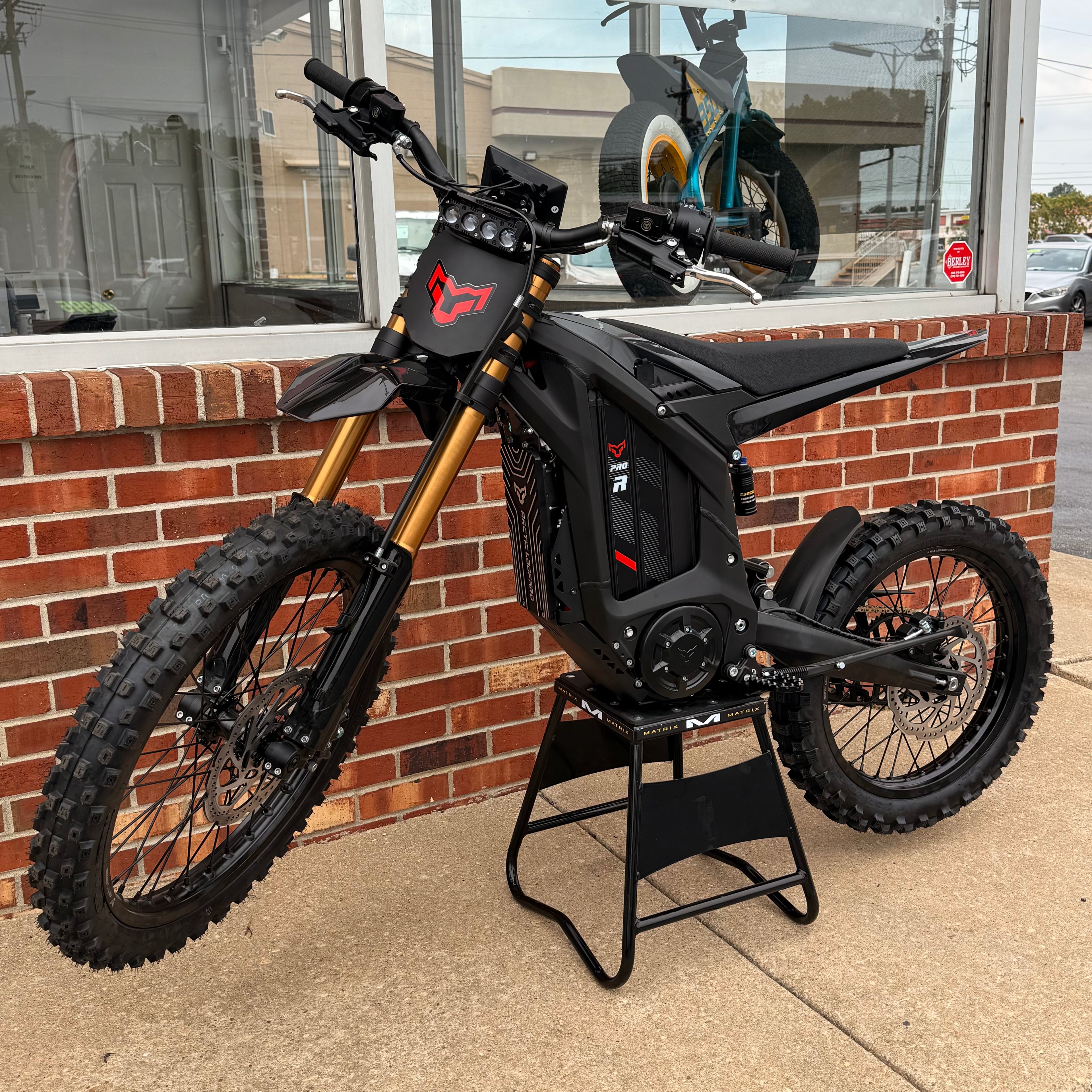 Arctic Leopard XE PRO R